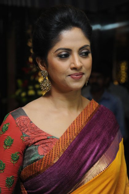 Nadiya-at-Drushyam-Success-Meet